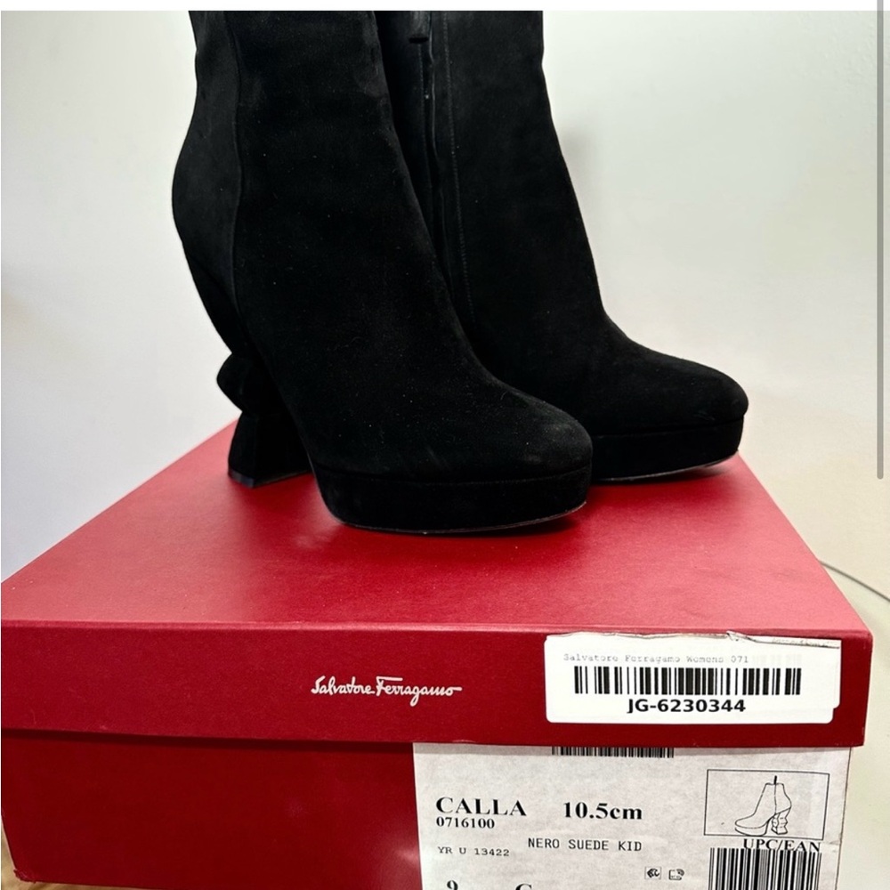 Authentic Salvatore Ferragamo Platform Boots - Picture 2 of 5